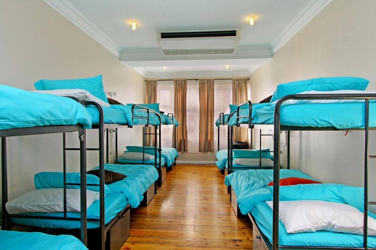 Forty8 Backpackers Hotel Cape Town Ngoại thất bức ảnh