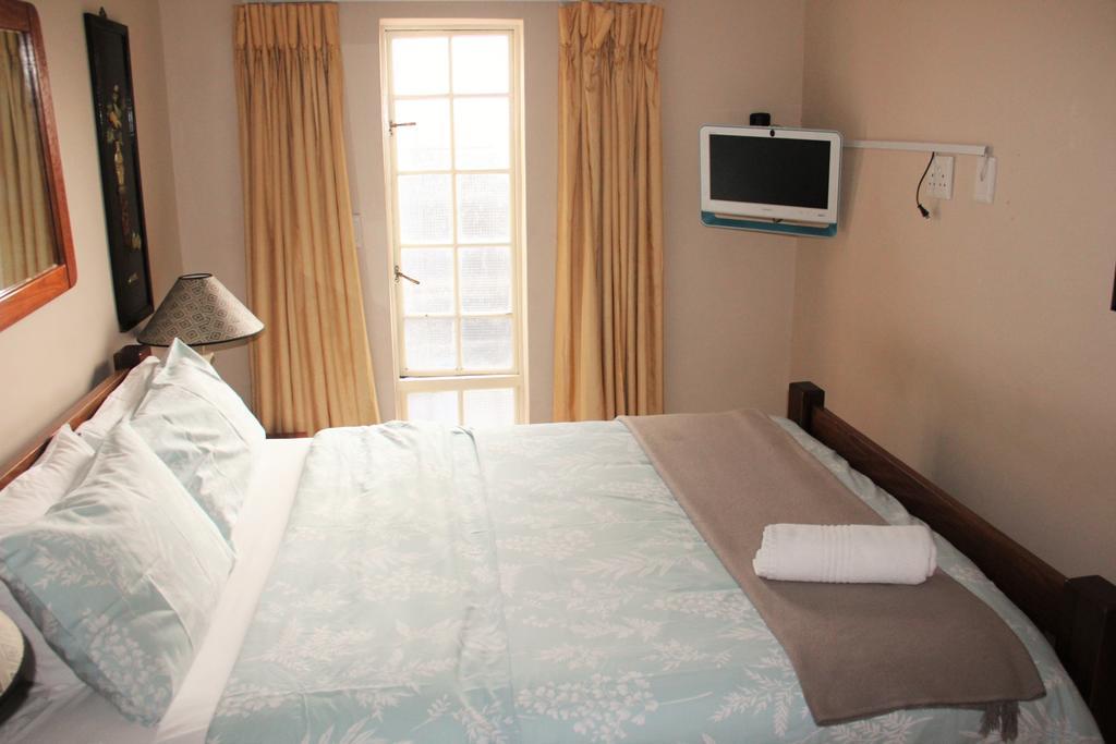 Forty8 Backpackers Hotel Cape Town Ngoại thất bức ảnh